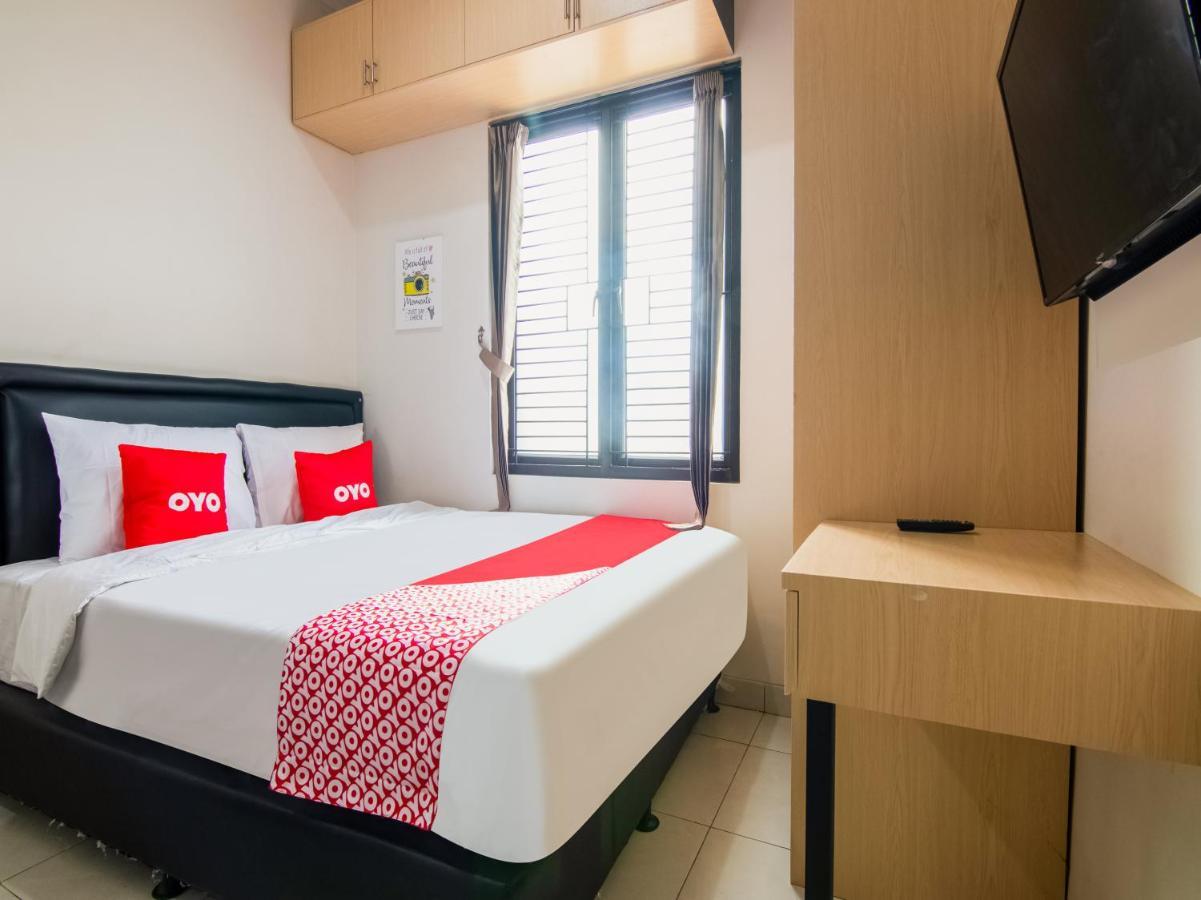 Oyo 3824 Columbus Residence J1 Telukjambe Eksteriør billede